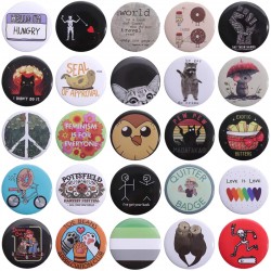 Round tinplate badge