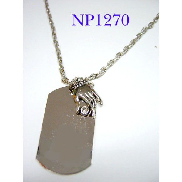 Women Fashion Choker with spider pendant